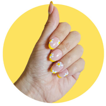 Spring Daisies - Oval | Ships from South Africa