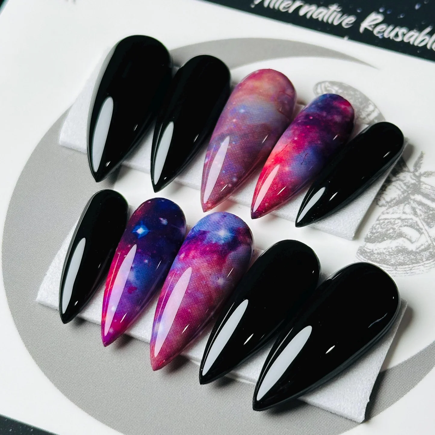 Interstellar- Stiletto | Ships from Canada