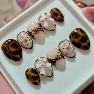 Maple Blossom- Almond | Ships from UK