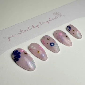 Florals- Almond | Ships from UK